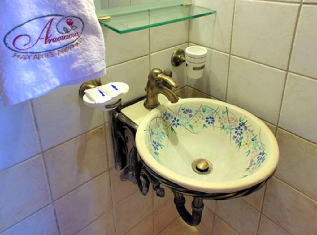 Kouriton House Guest House Margaritai Room photo